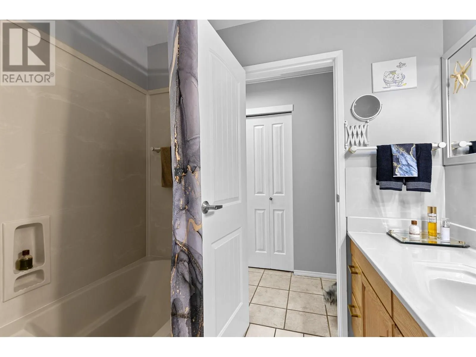 28000 GARNET VALLEY Road