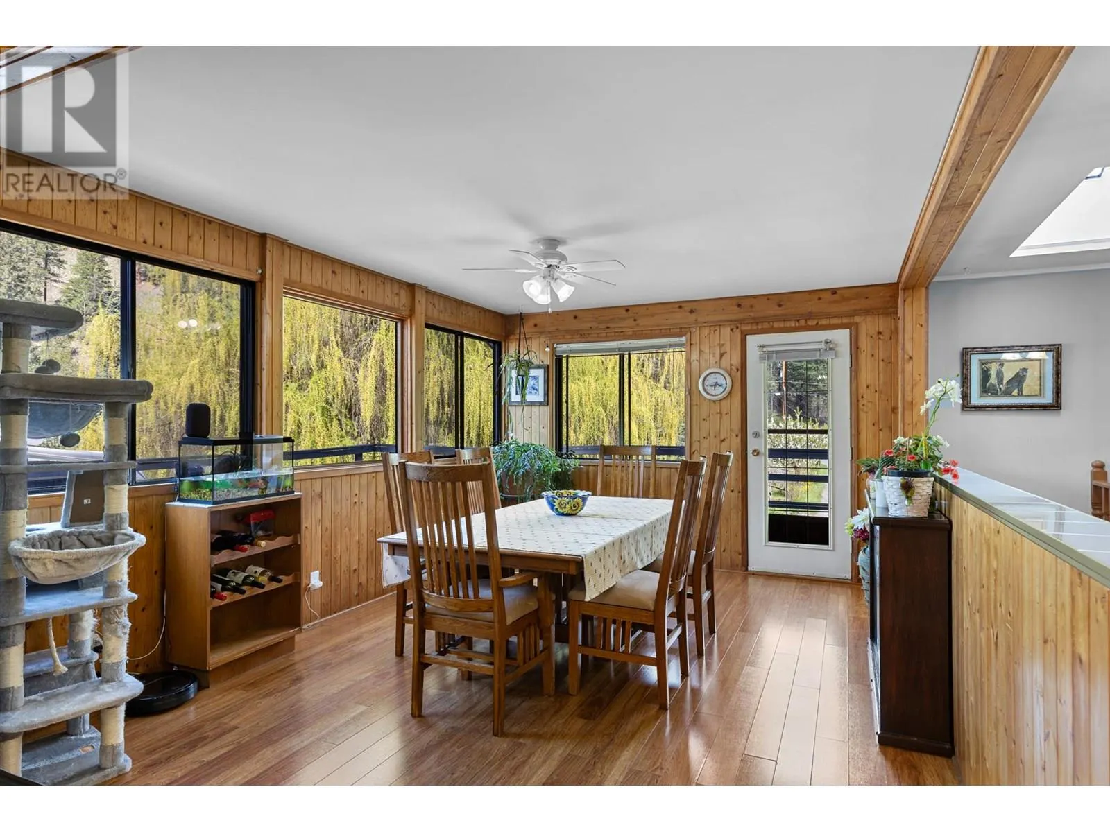28000 GARNET VALLEY Road