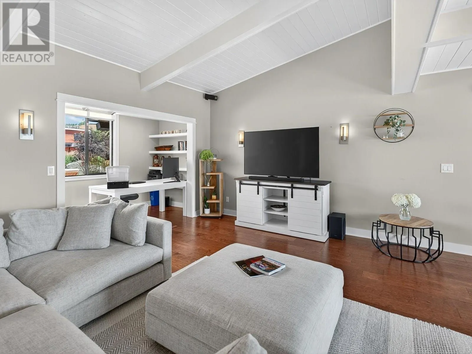 1661 Pritchard Drive