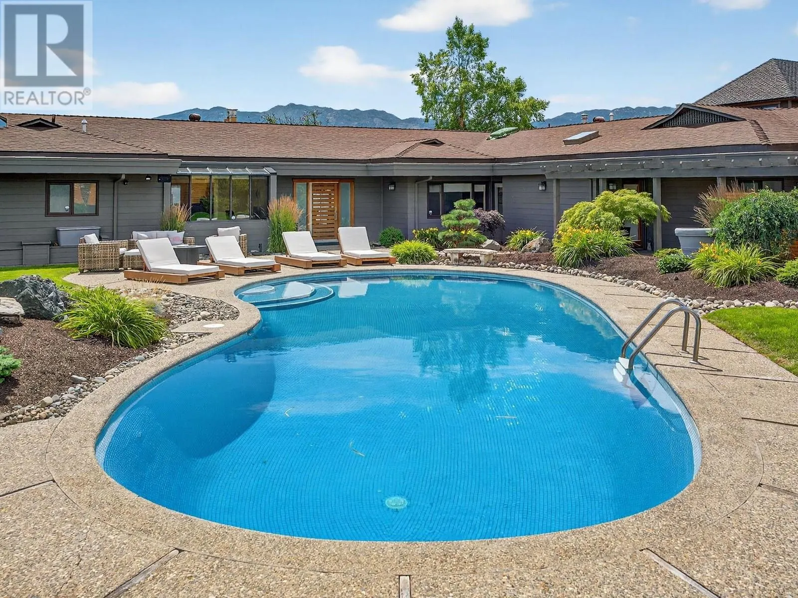 1661 Pritchard Drive
