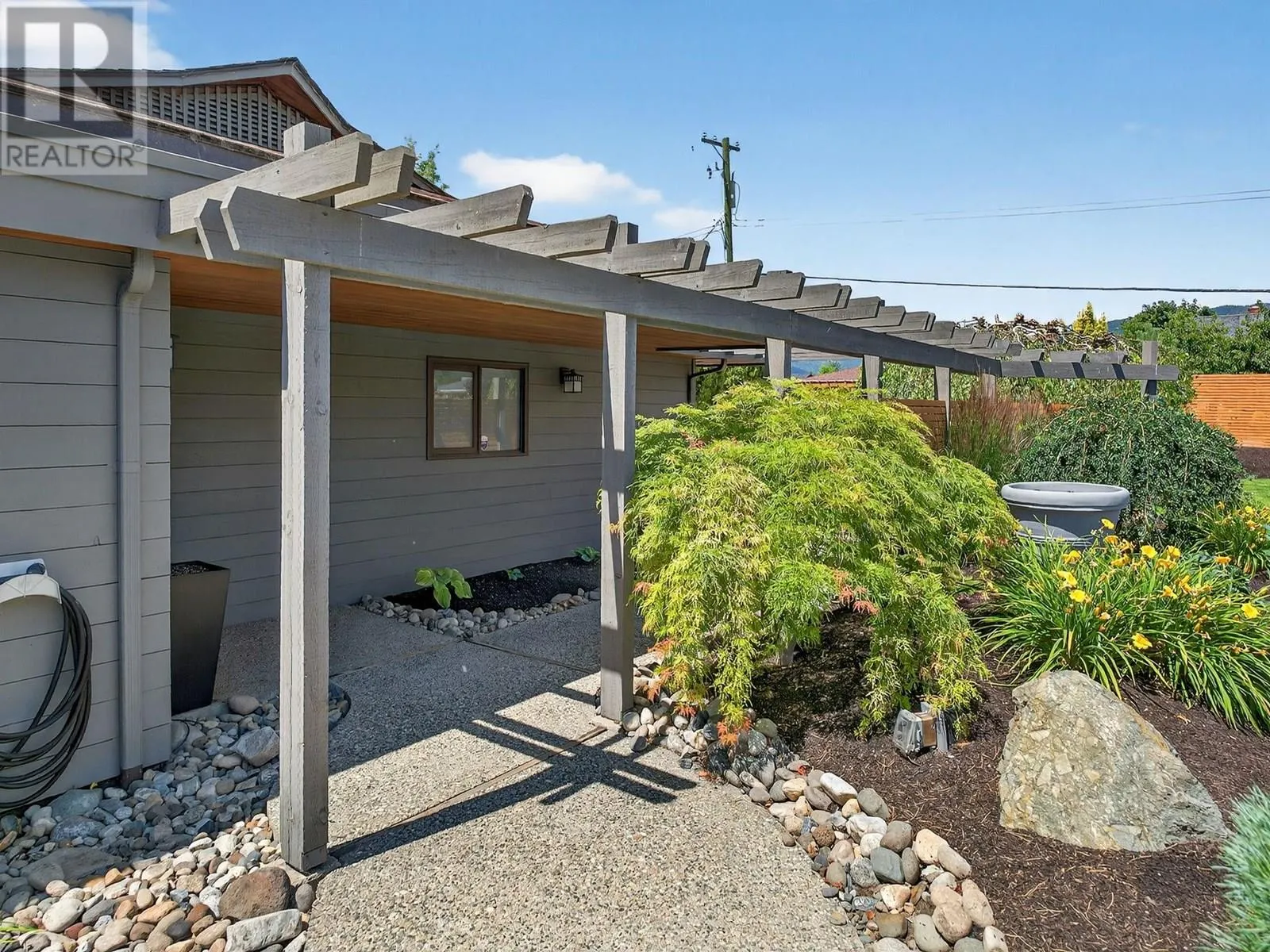 1661 Pritchard Drive