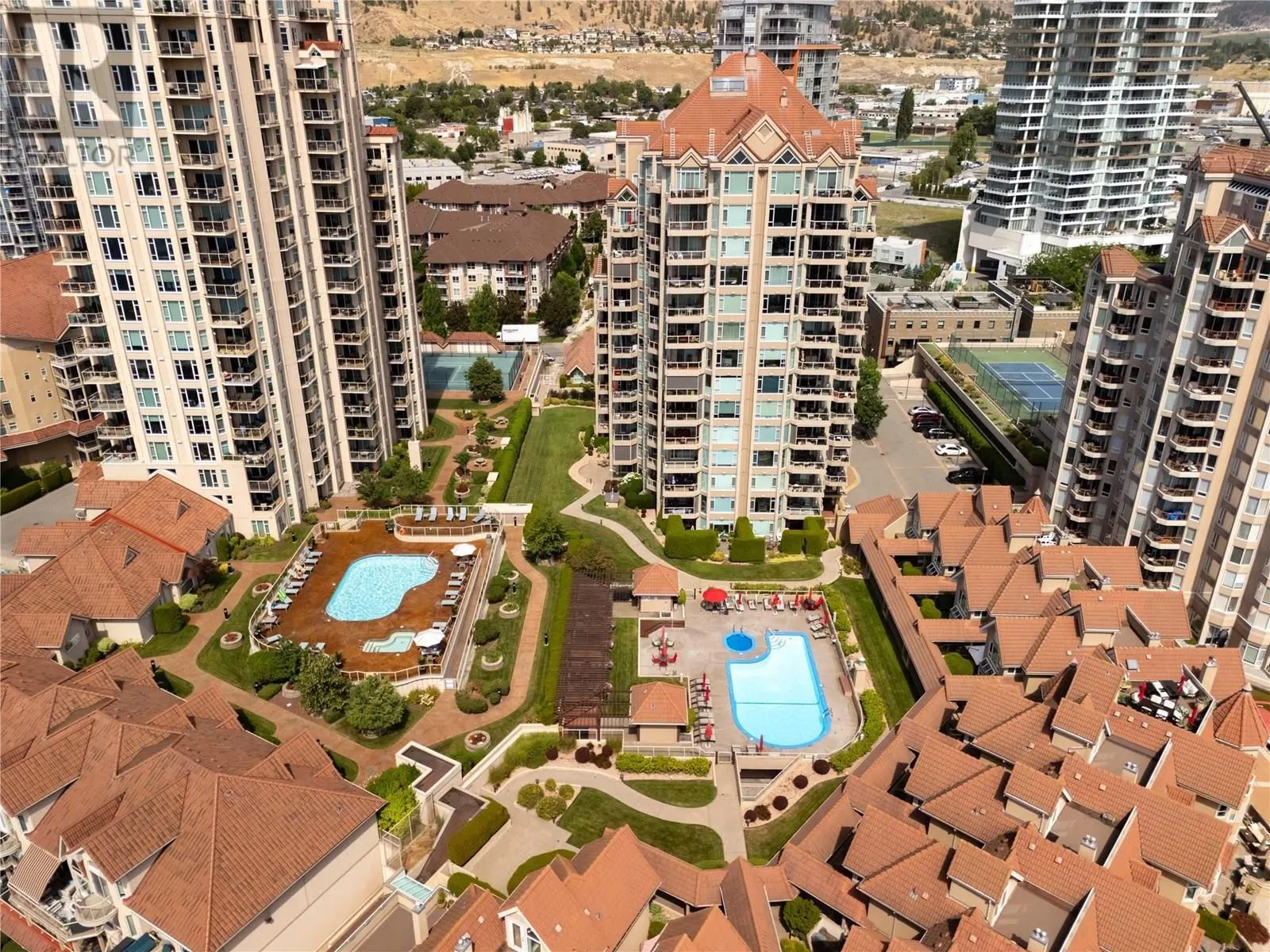 1152 Sunset Drive Unit# 1003
