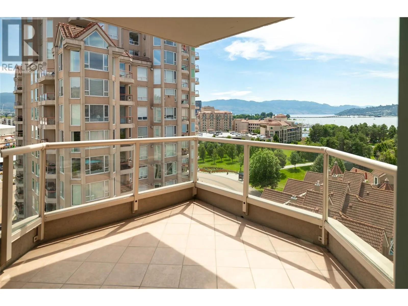 1152 Sunset Drive Unit# 1003