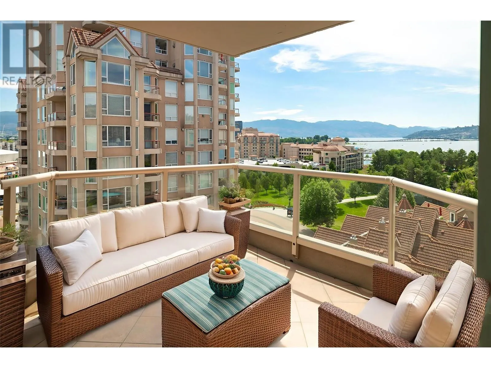 1152 Sunset Drive Unit# 1003