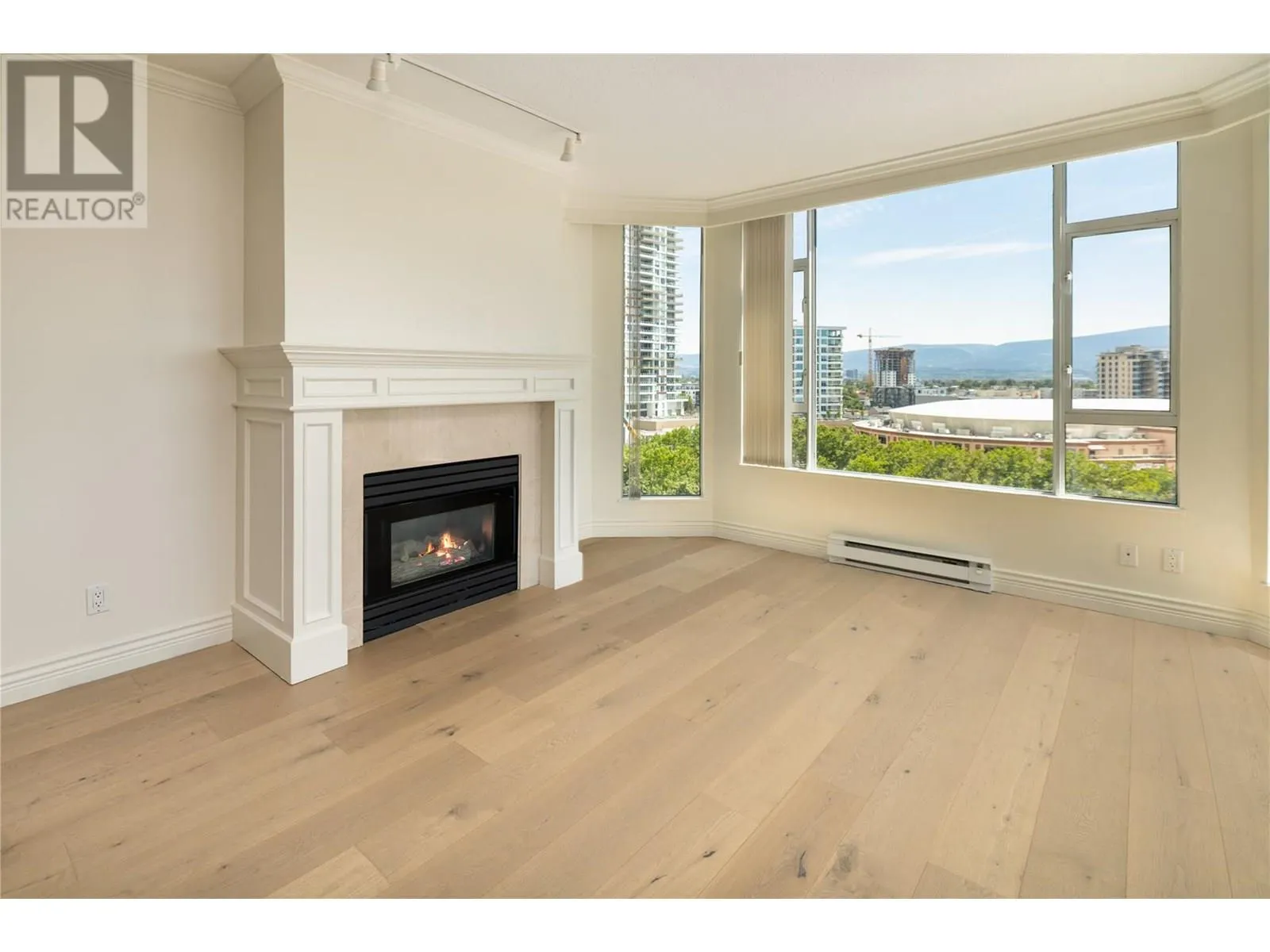 1152 Sunset Drive Unit# 1003