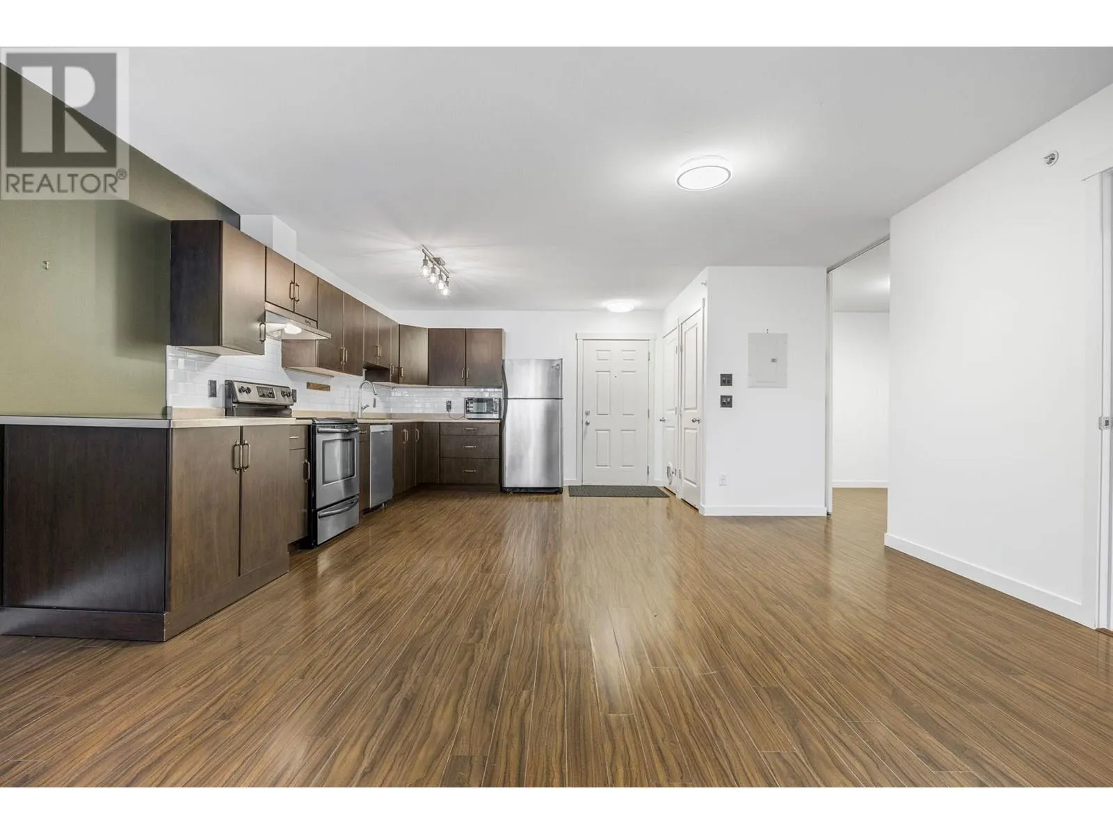 1483 Glenmore Road N Unit# 309