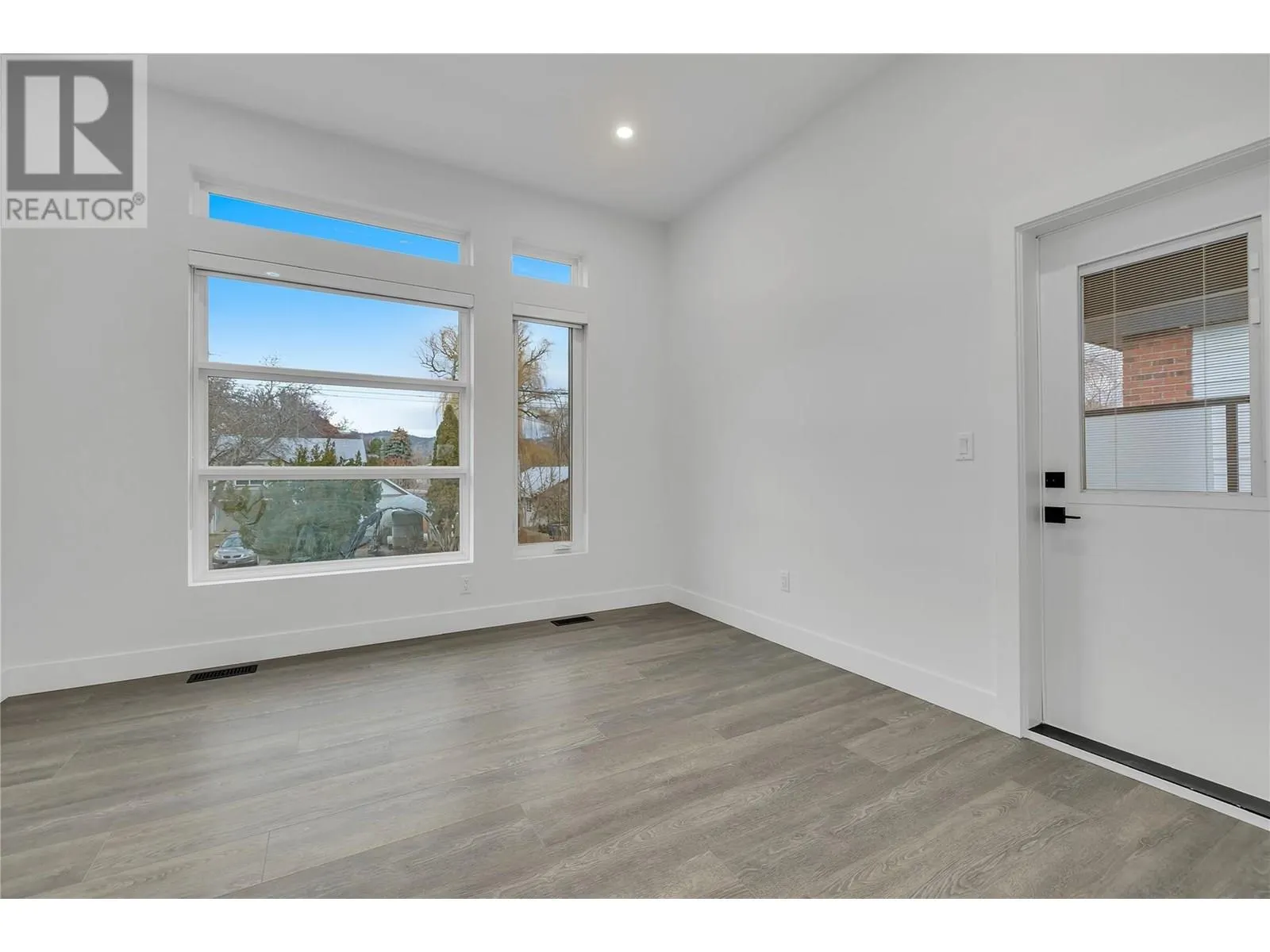 783 Burne Avenue Unit# 1