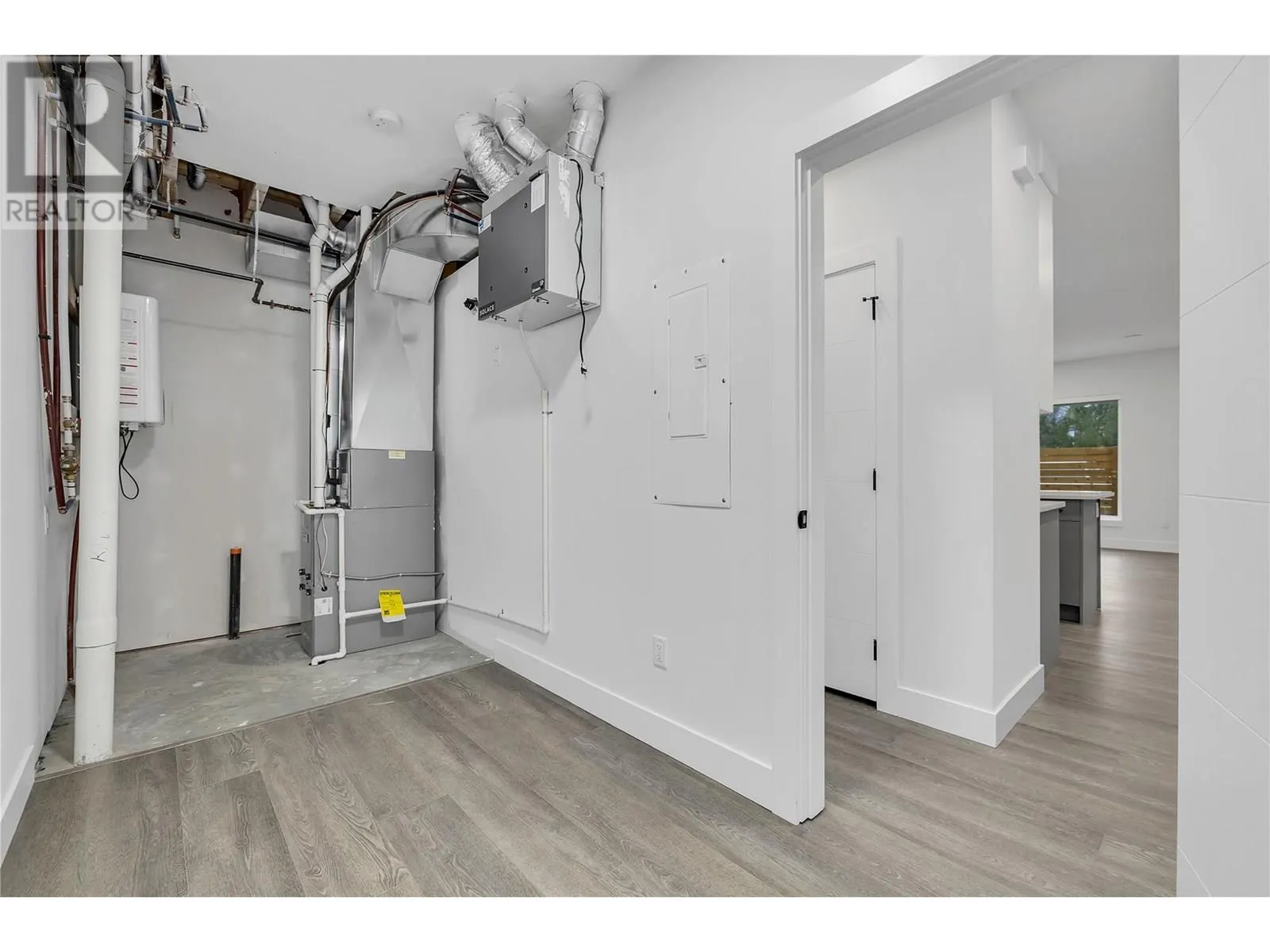 783 Burne Avenue Unit# 1