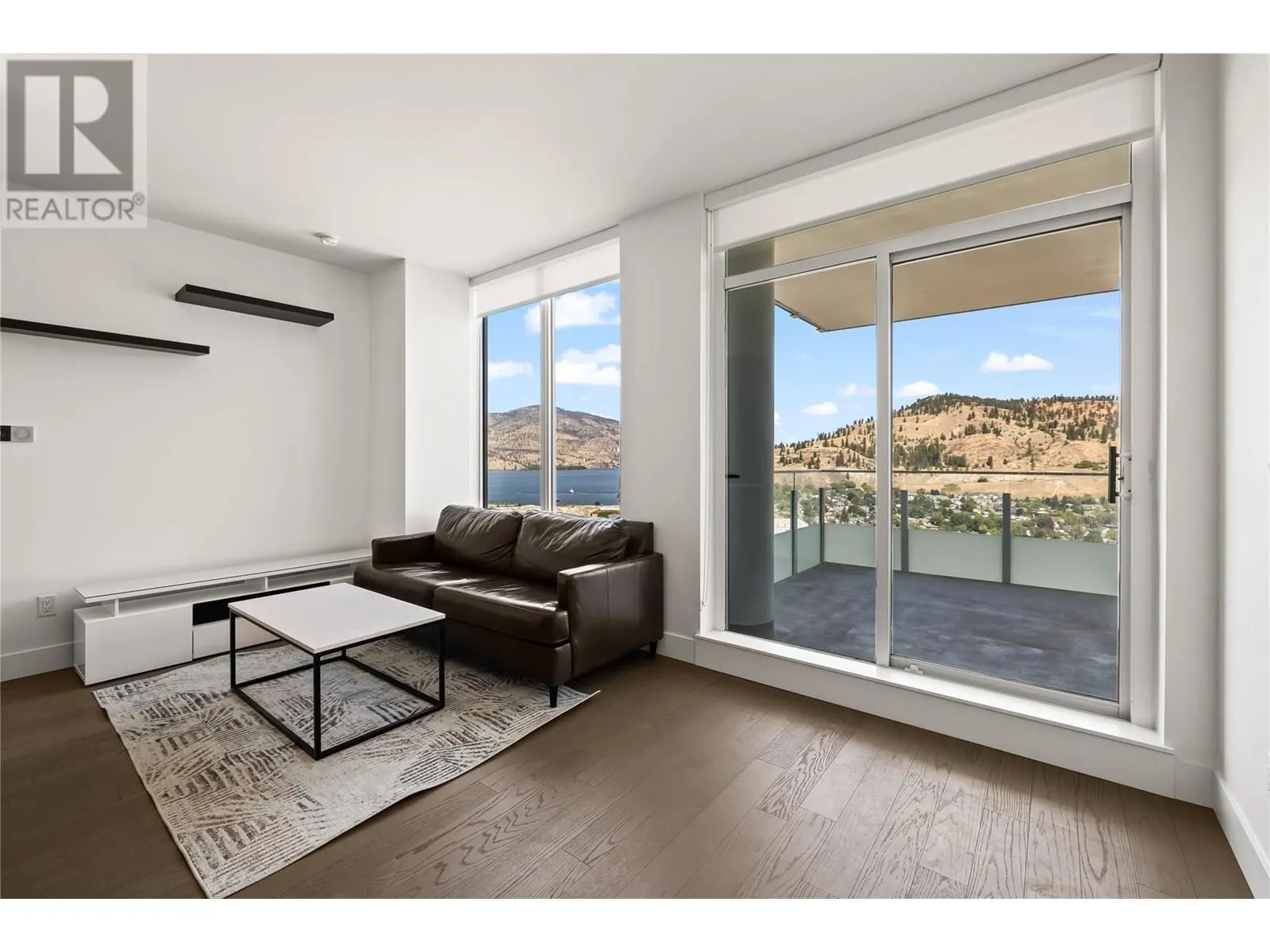 1181 Sunset Drive Unit# 2207