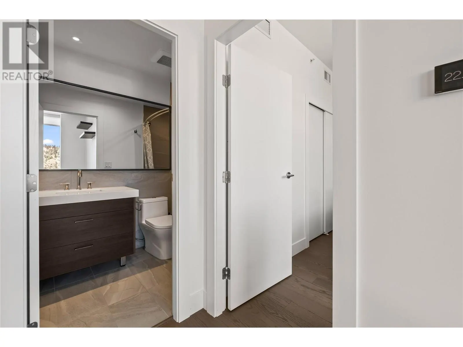 1181 Sunset Drive Unit# 2207