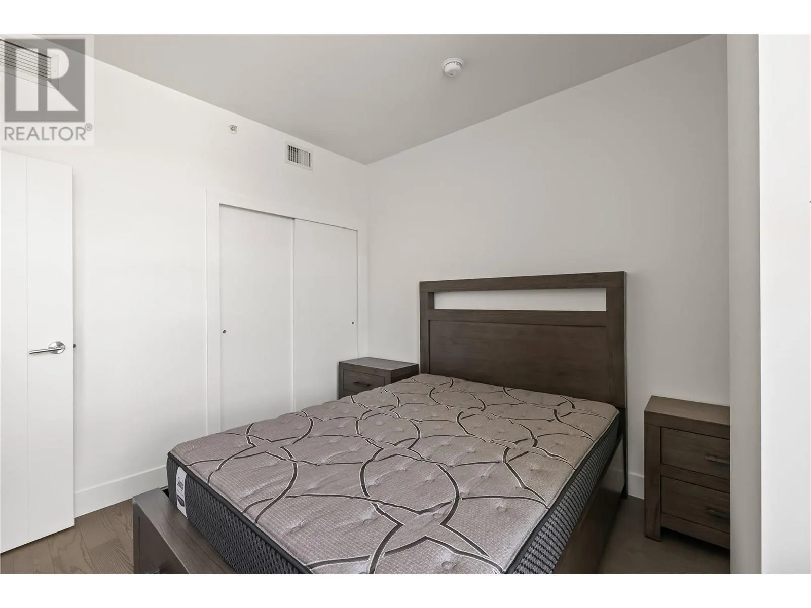 1181 Sunset Drive Unit# 2207