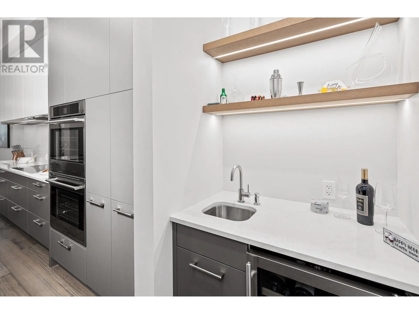 10058 Beacon Hill Drive