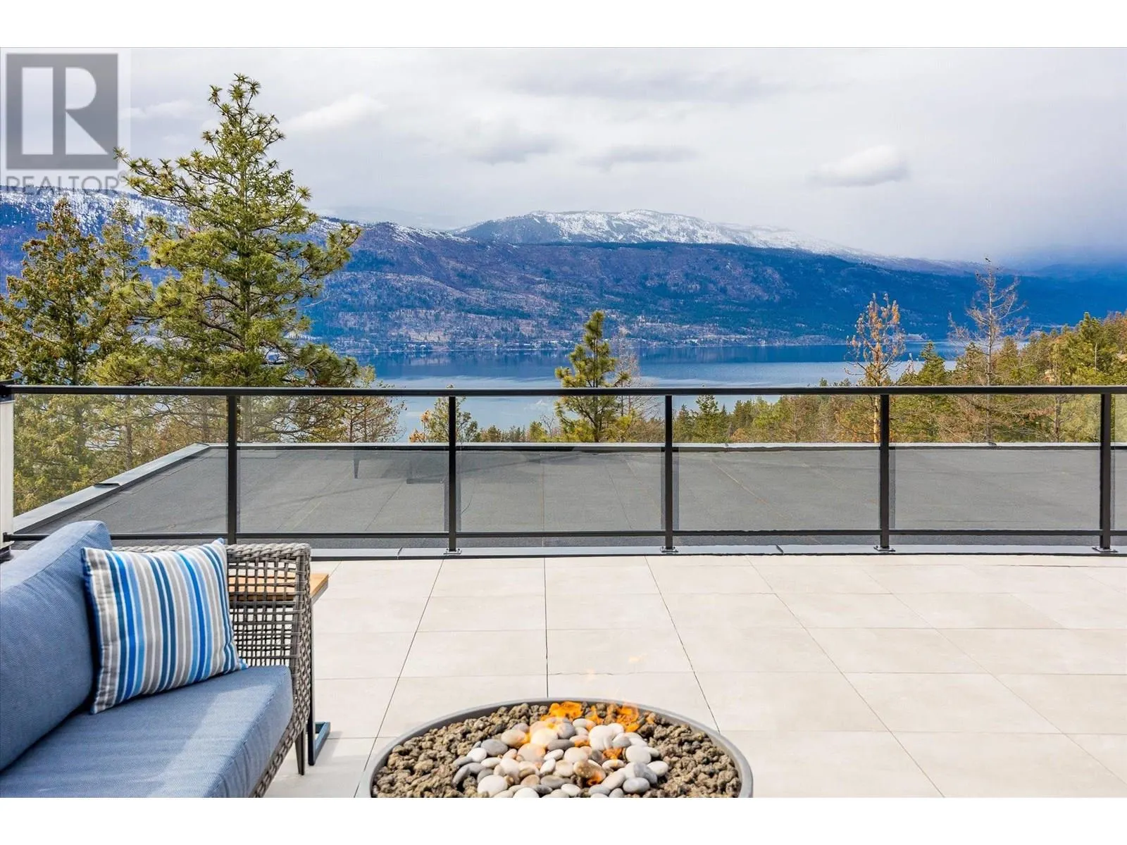 10058 Beacon Hill Drive