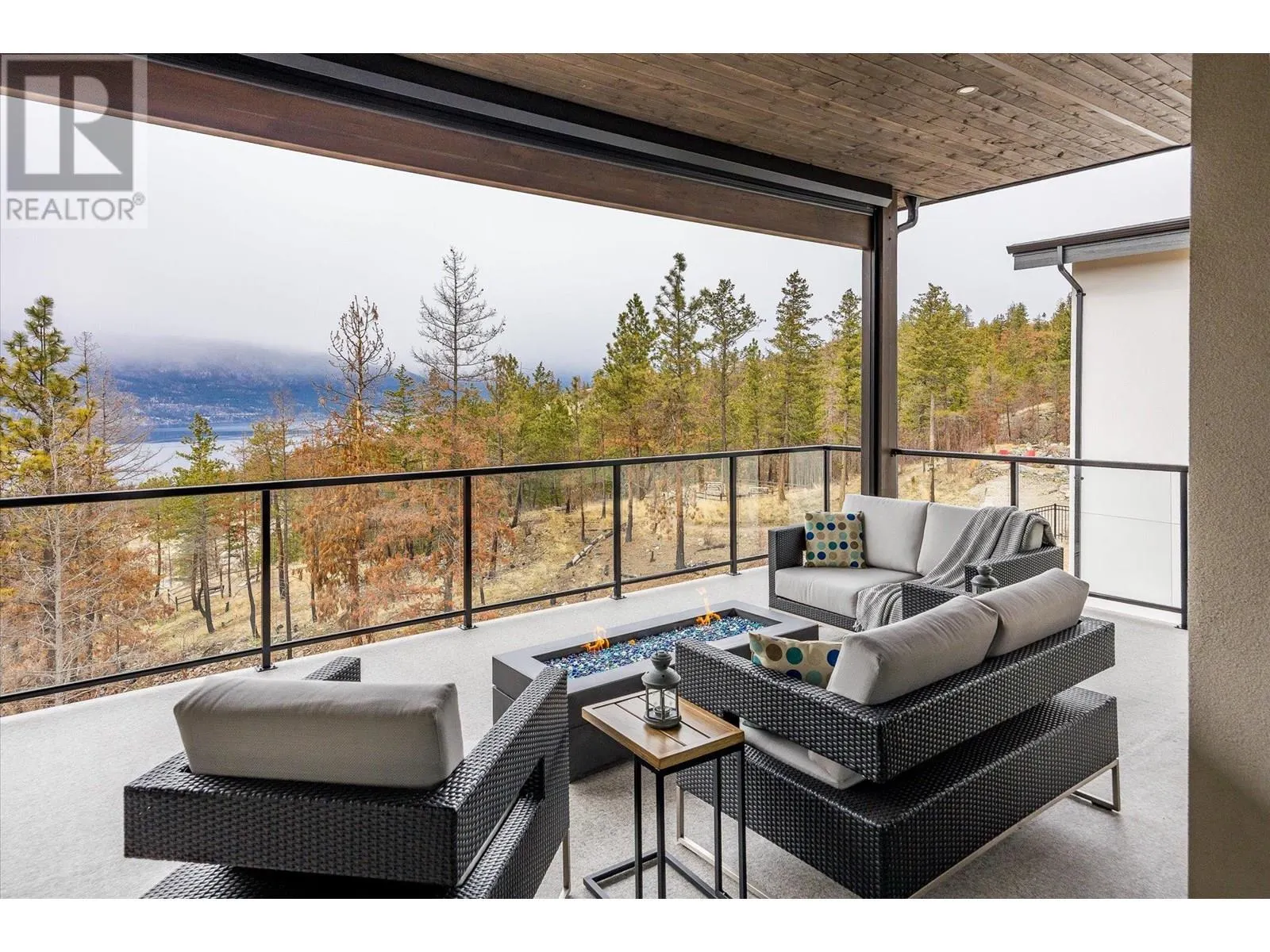 10058 Beacon Hill Drive