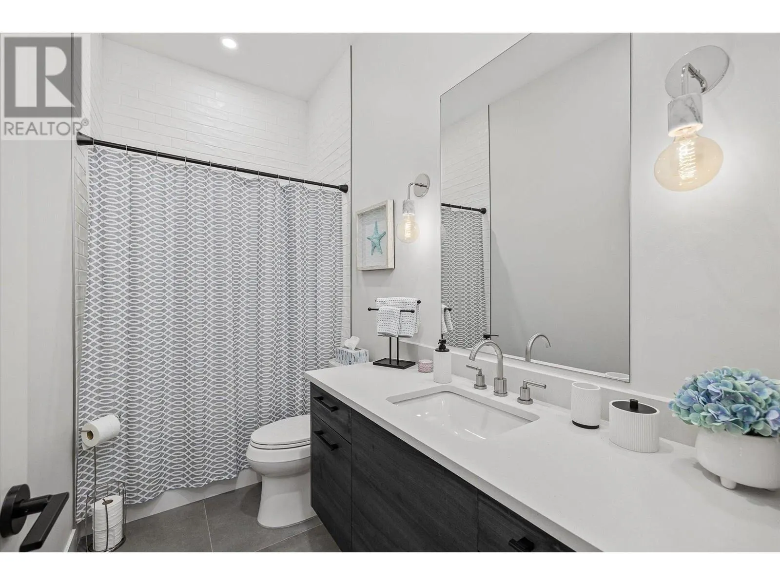 10058 Beacon Hill Drive