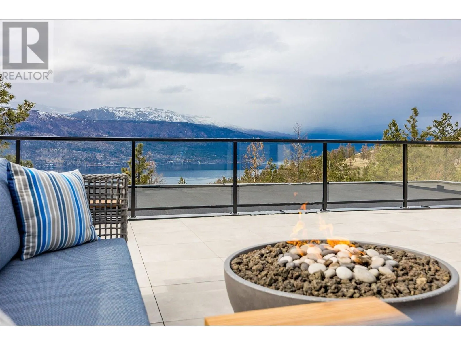 10058 Beacon Hill Drive