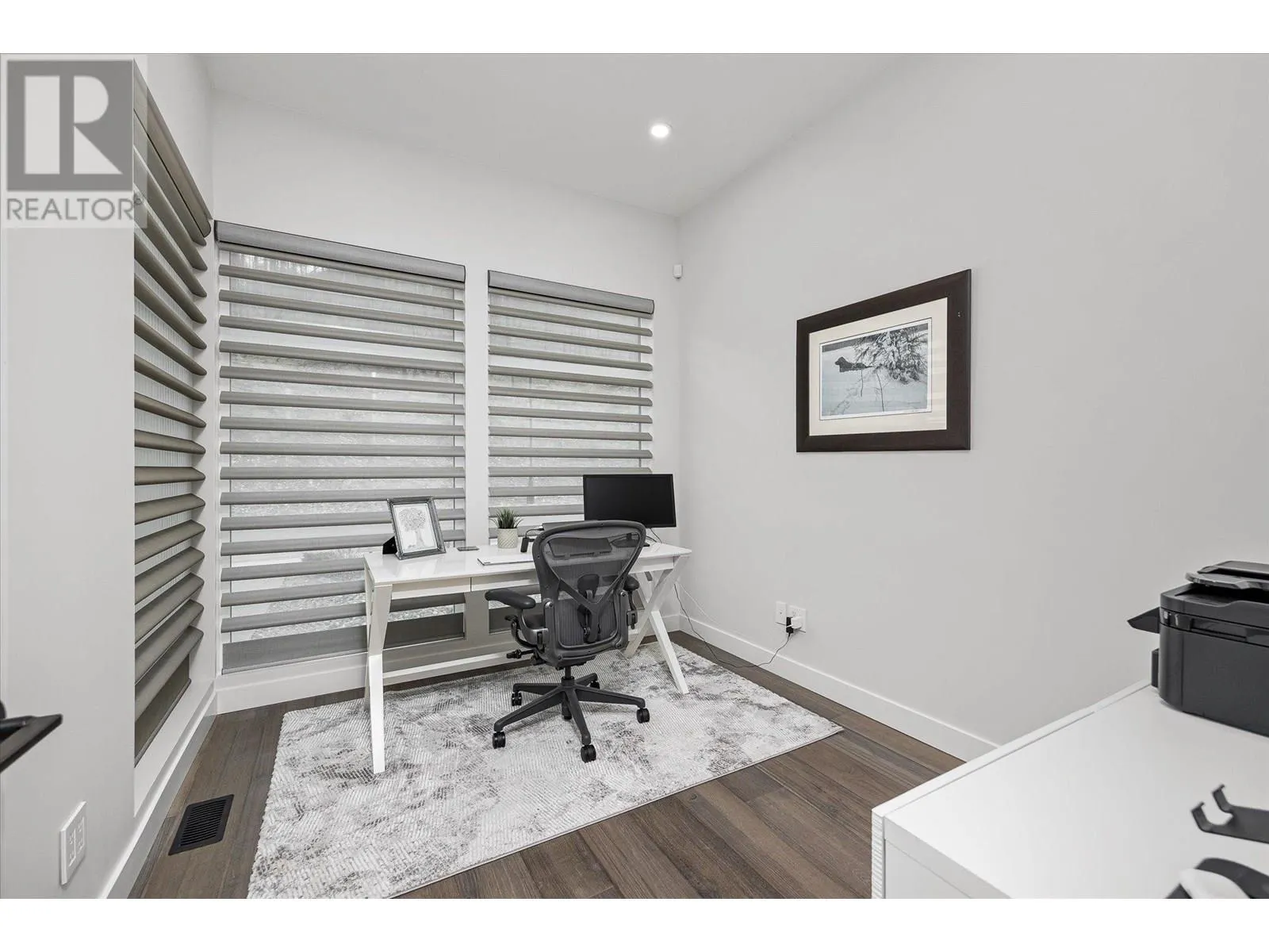 10058 Beacon Hill Drive
