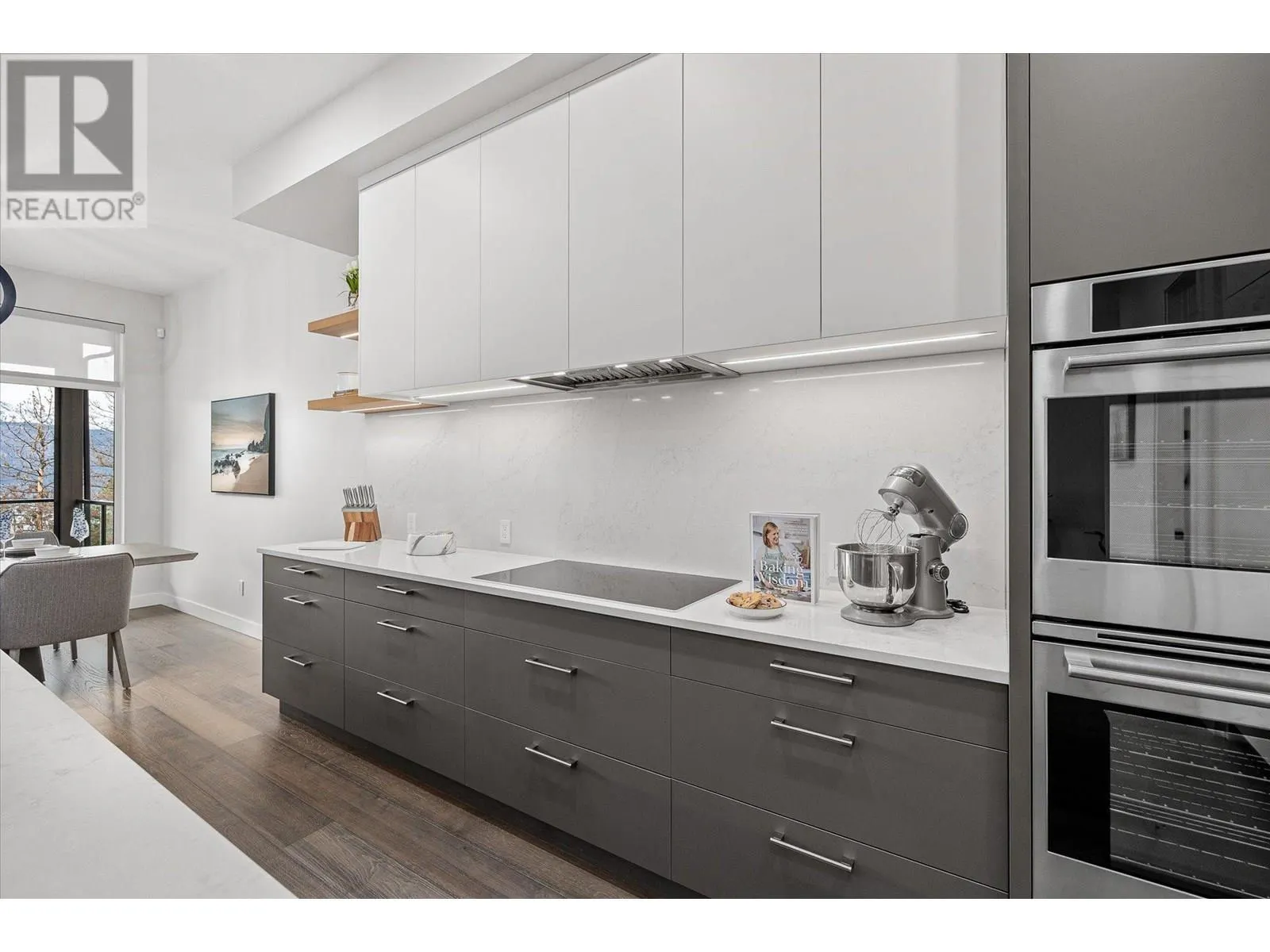 10058 Beacon Hill Drive