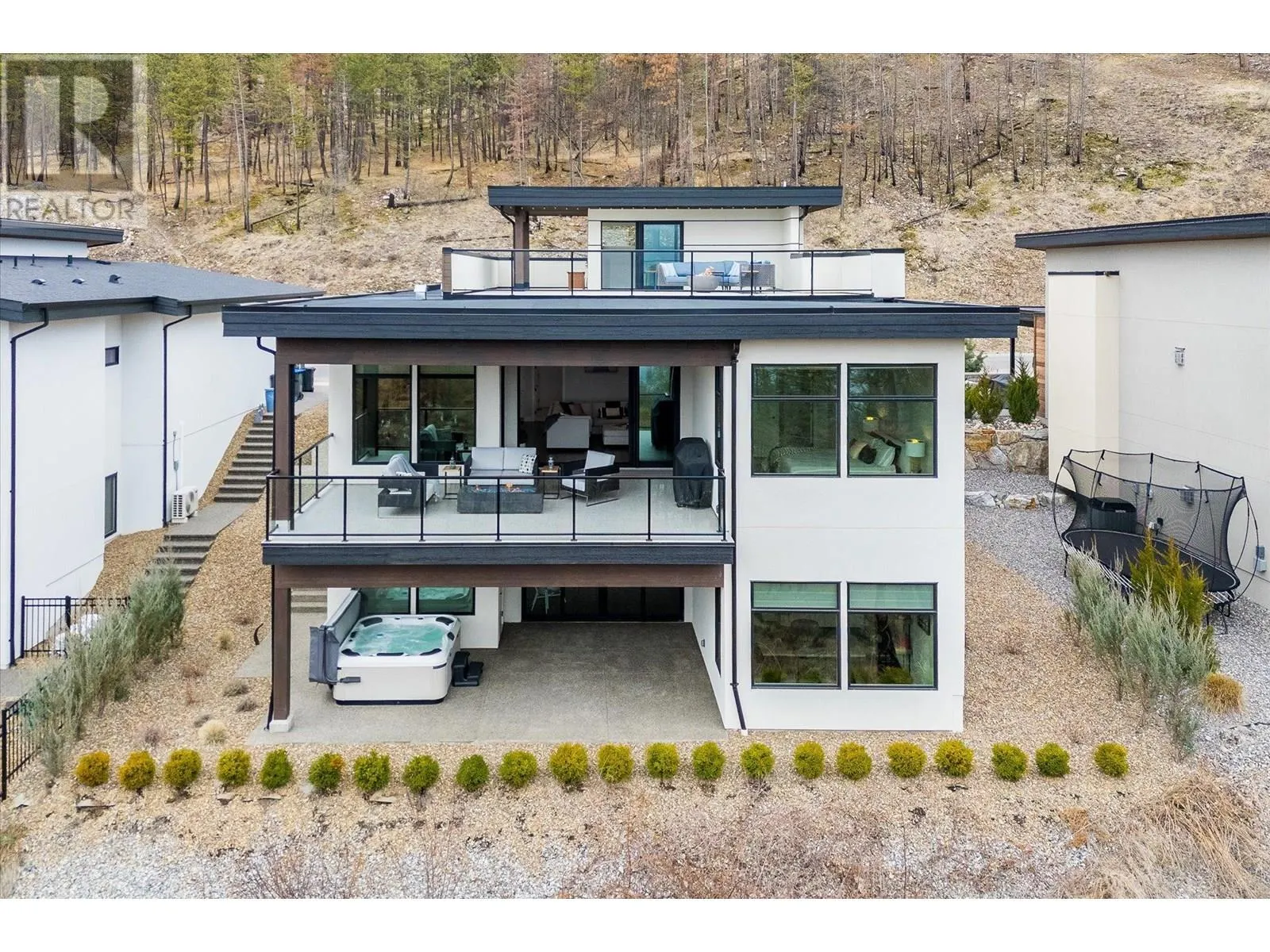 10058 Beacon Hill Drive