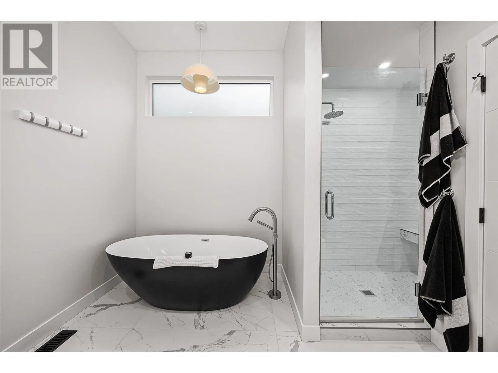 10058 Beacon Hill Drive