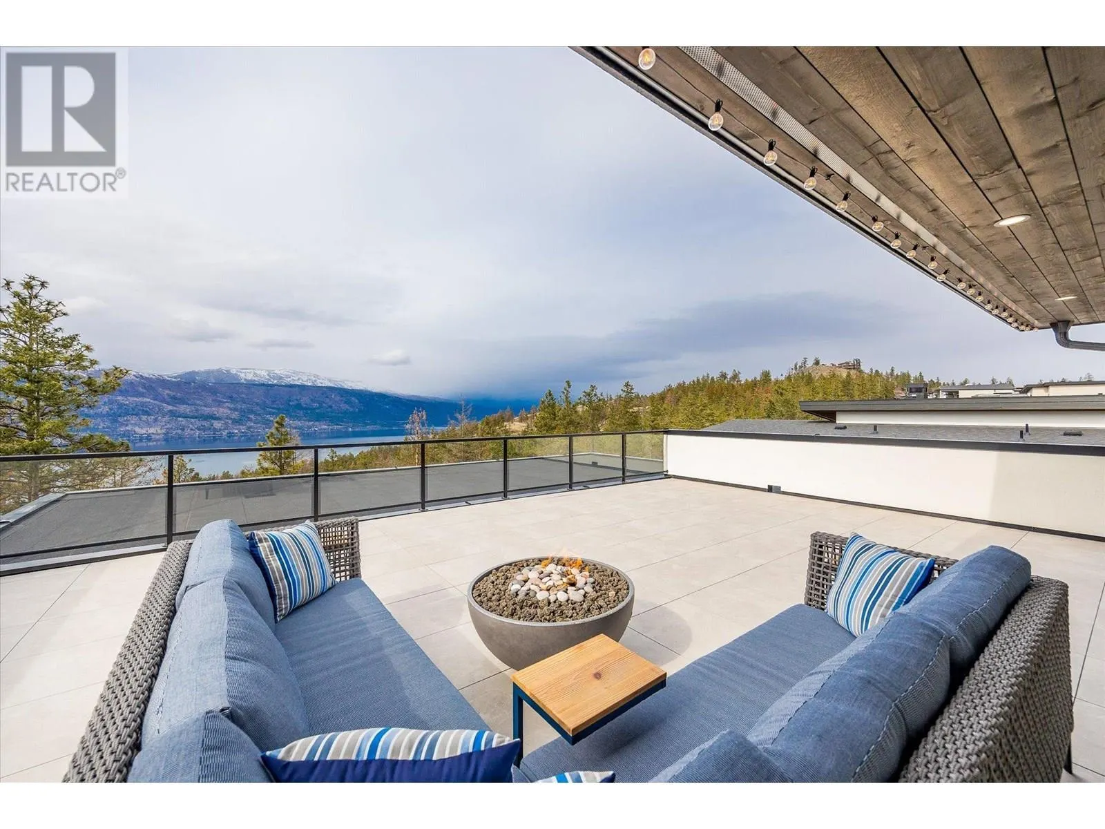10058 Beacon Hill Drive