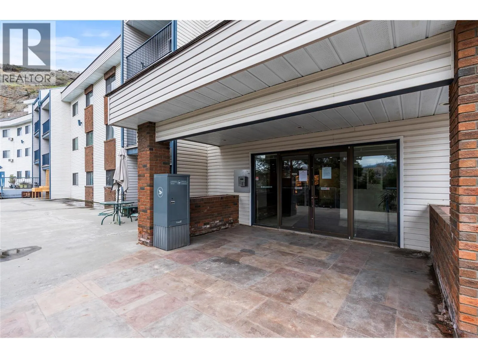 3901 32 Avenue Unit# 210