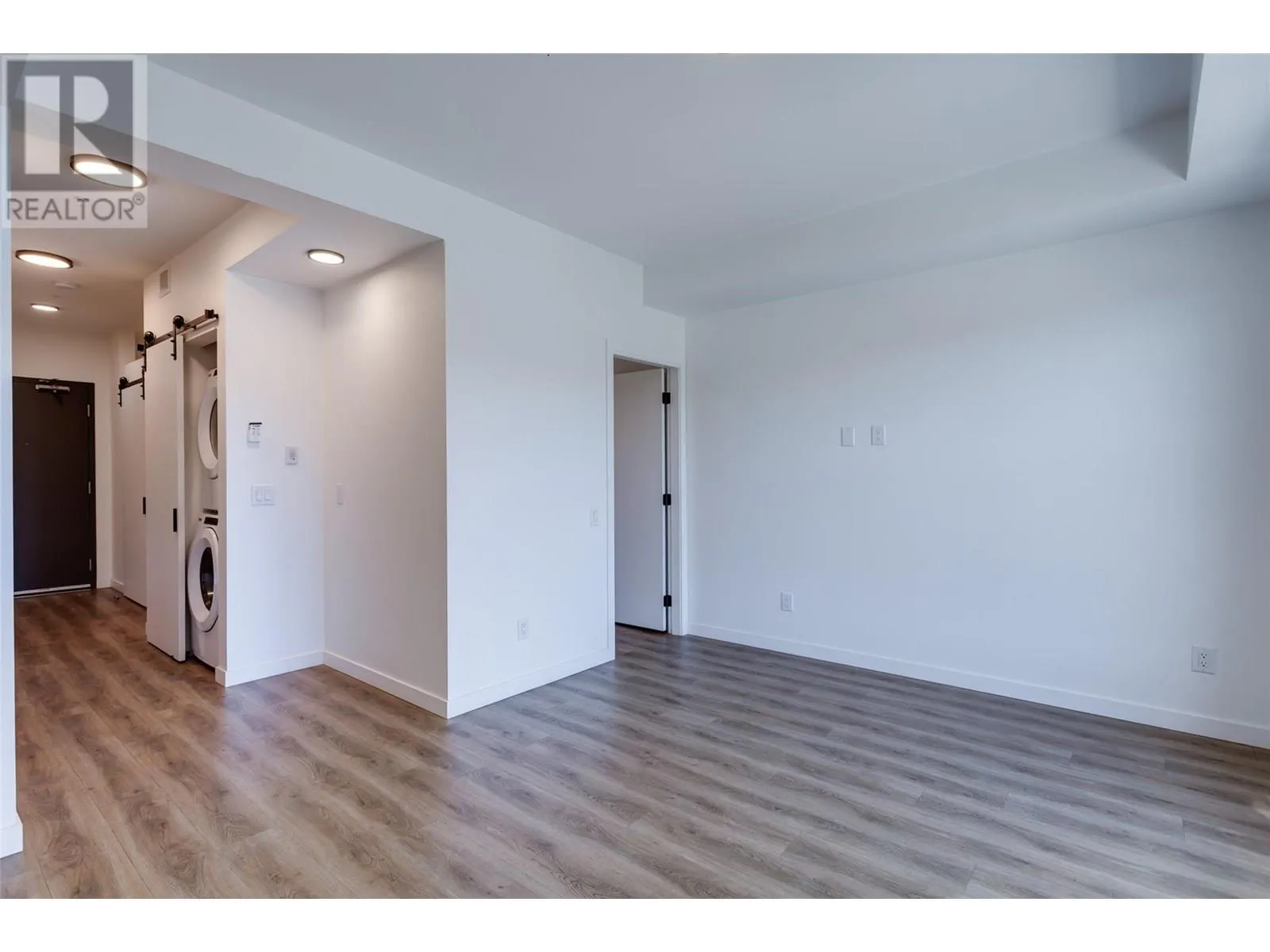 615 Rutland Road Unit# 414