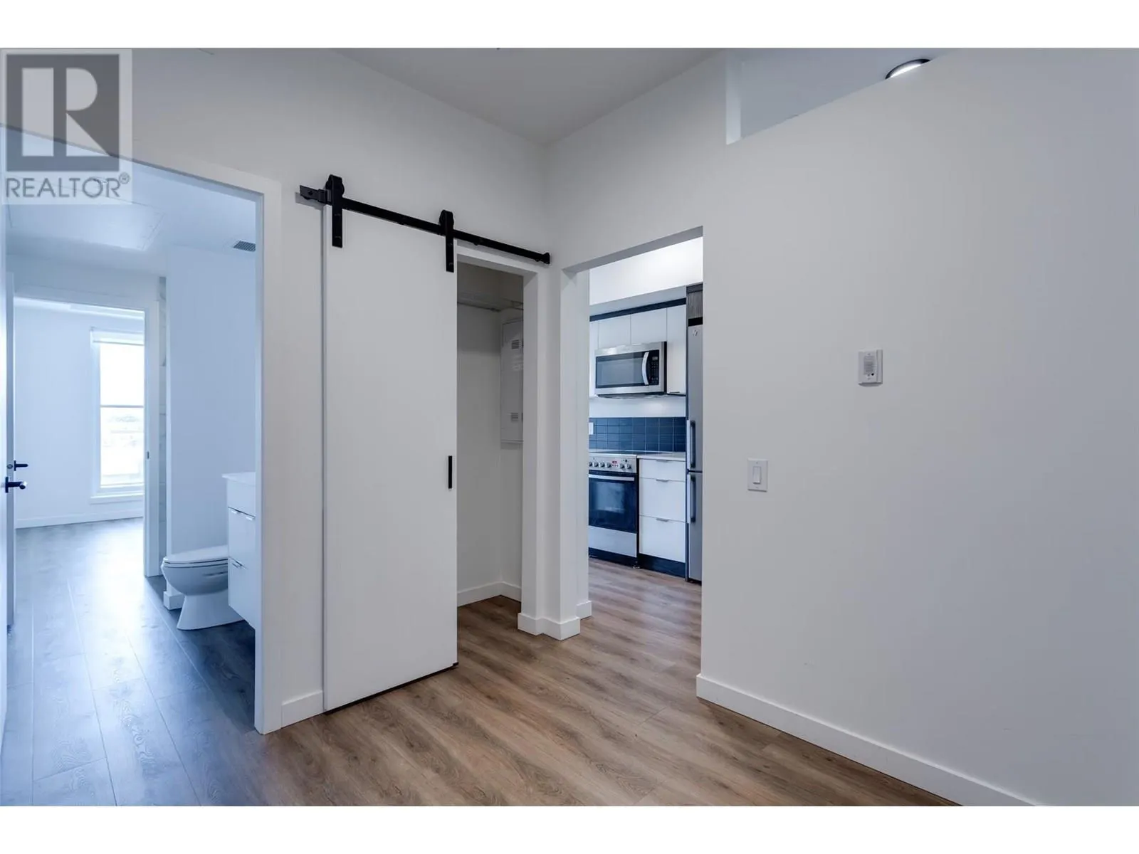 615 Rutland Road Unit# 414