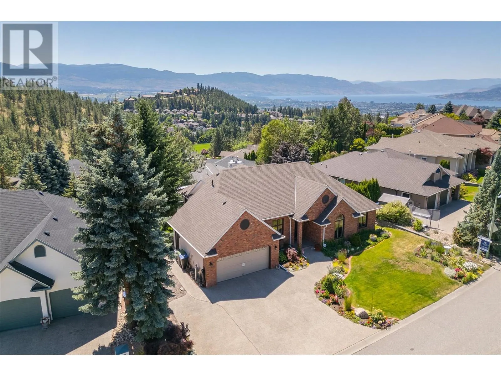 2217 Breckenridge Court