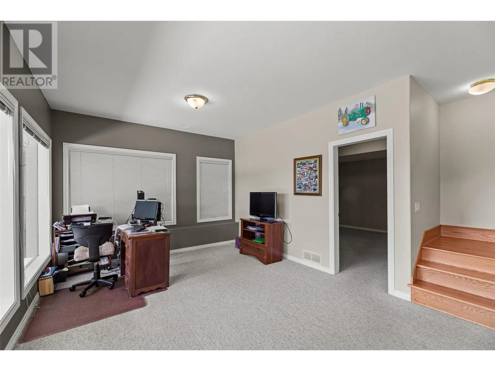 2217 Breckenridge Court