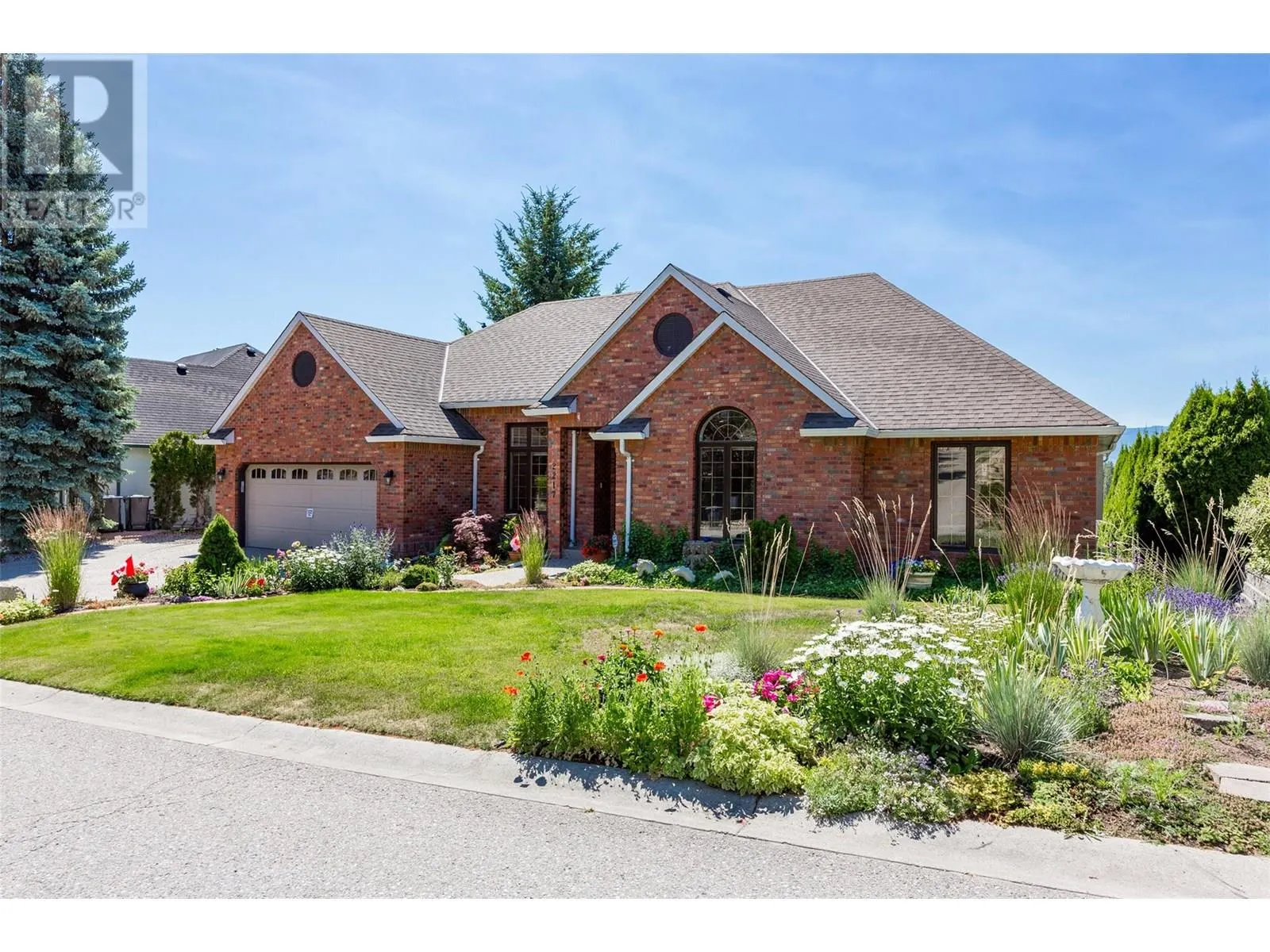 2217 Breckenridge Court