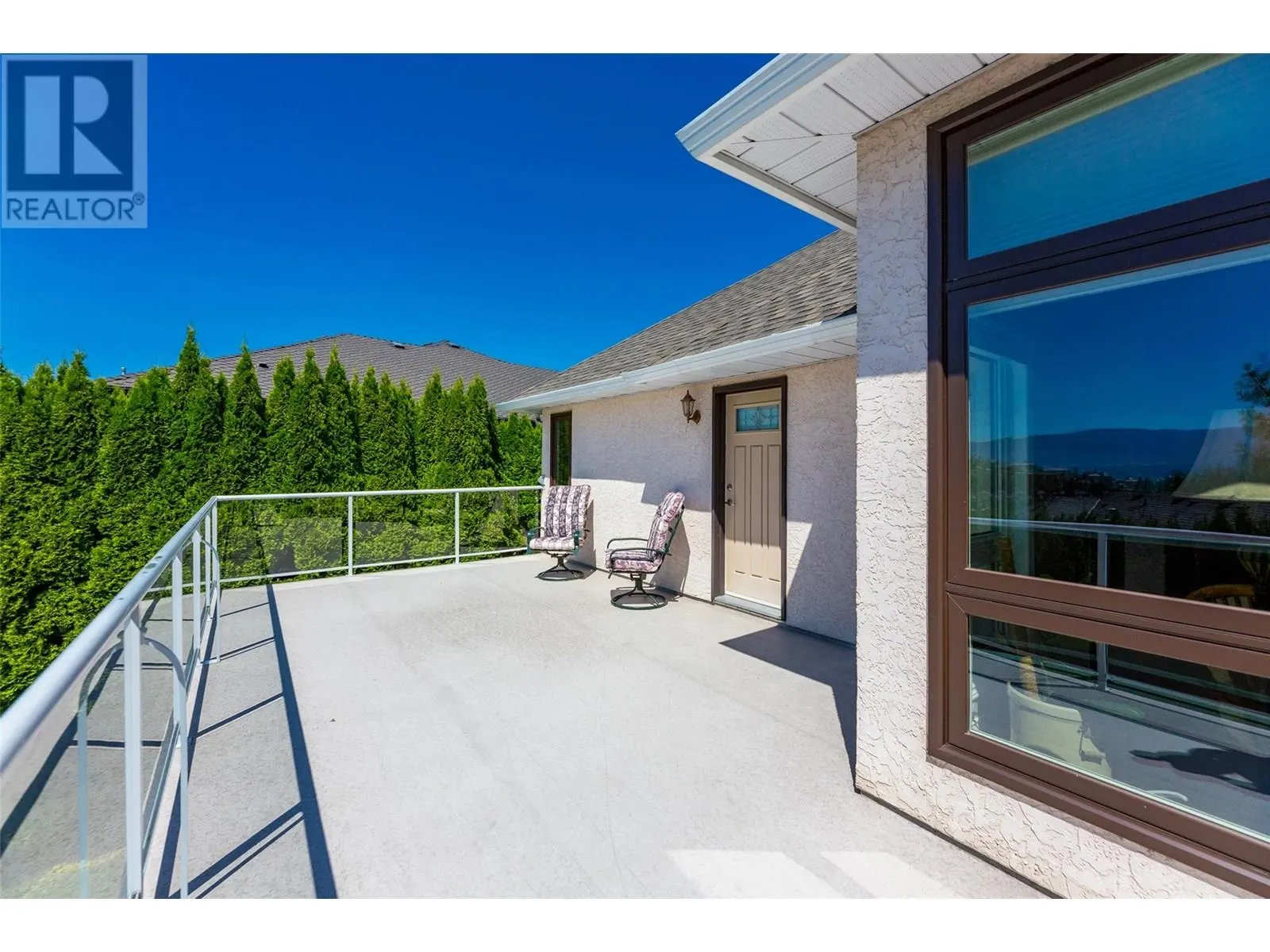 2217 Breckenridge Court