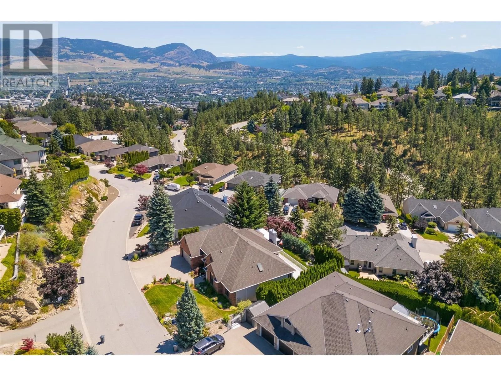 2217 Breckenridge Court