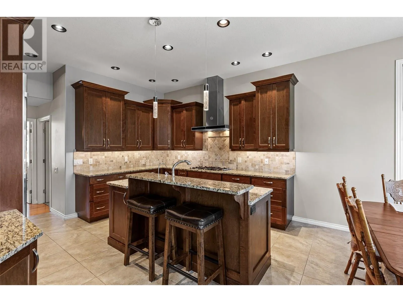 2217 Breckenridge Court