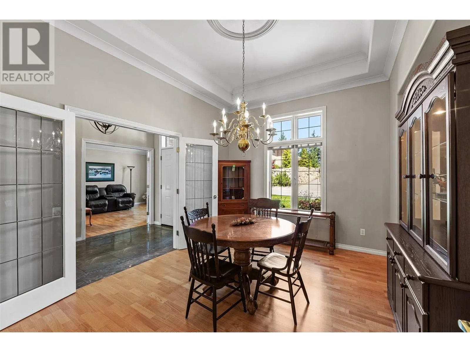 2217 Breckenridge Court