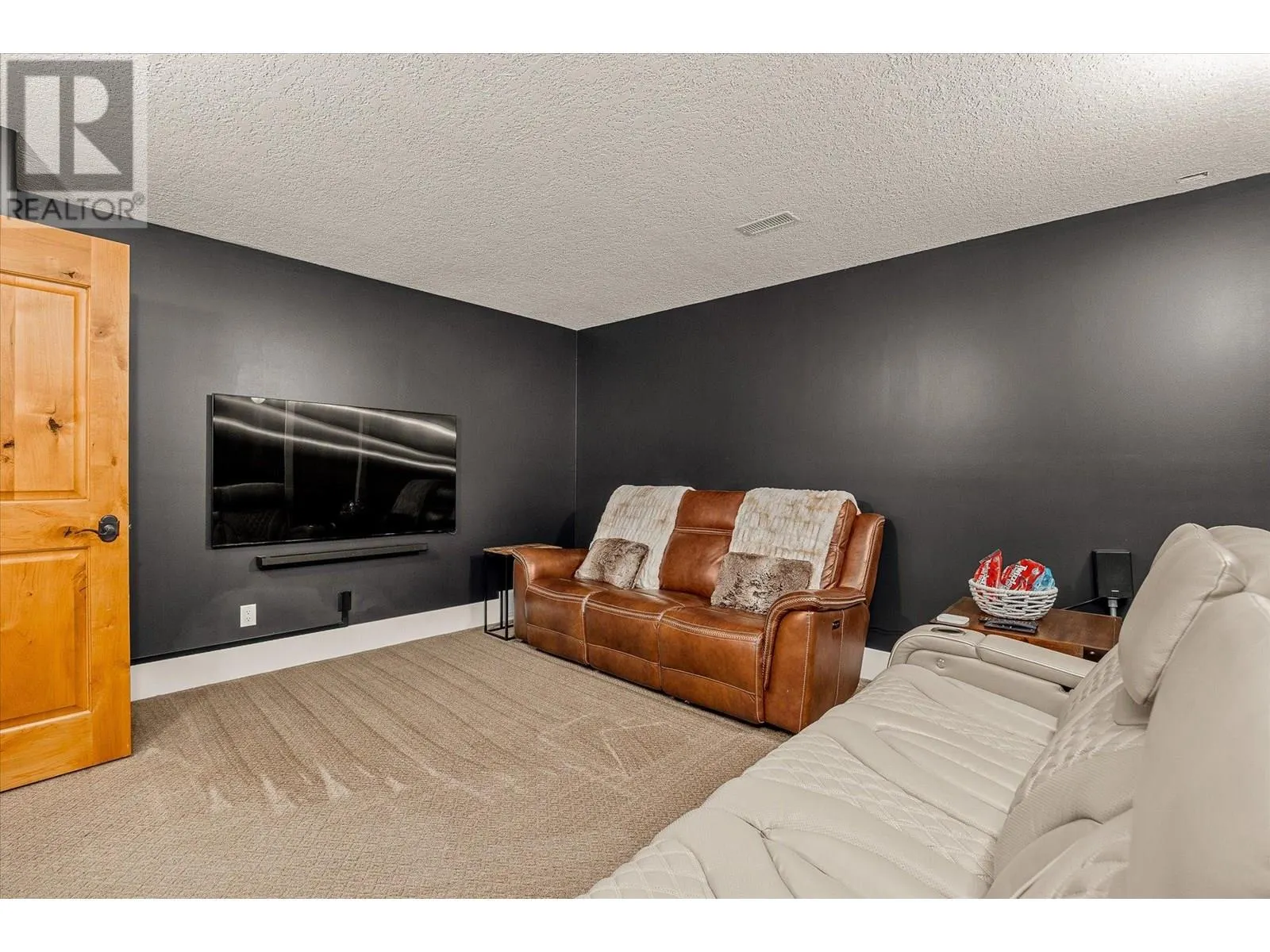 14419 Downton Avenue Unit# 206