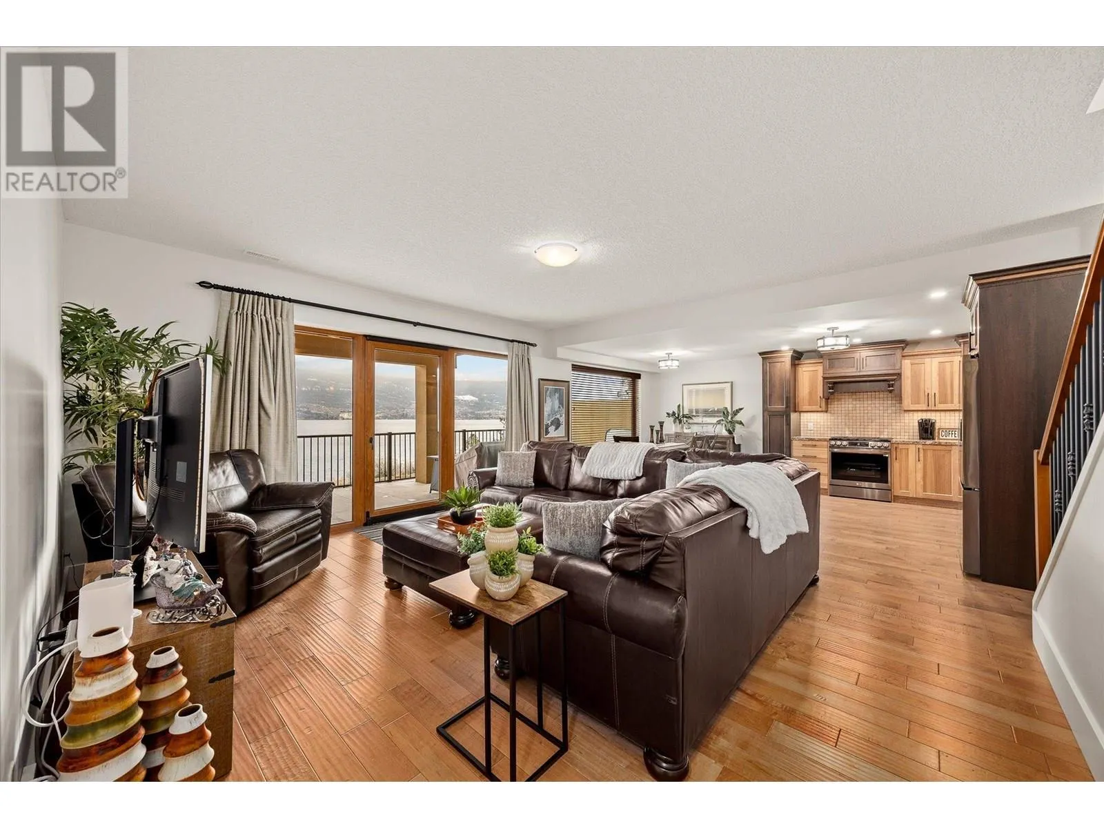 14419 Downton Avenue Unit# 206