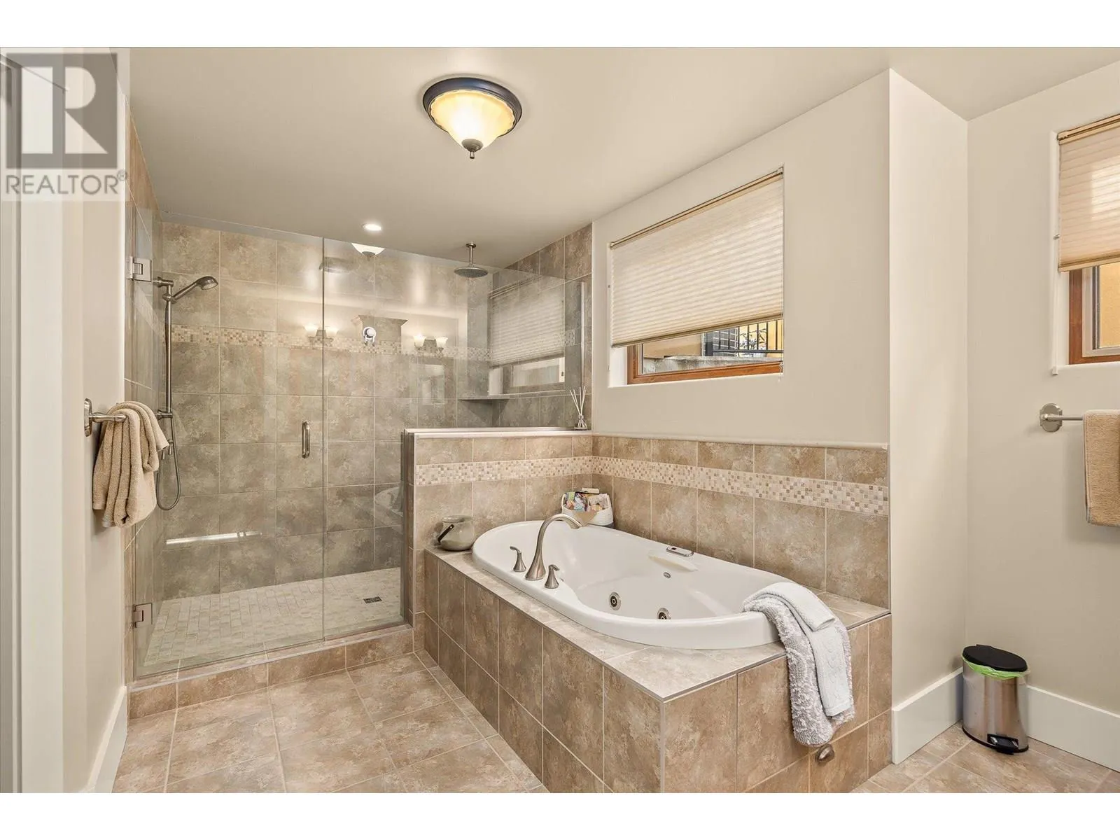 14419 Downton Avenue Unit# 206