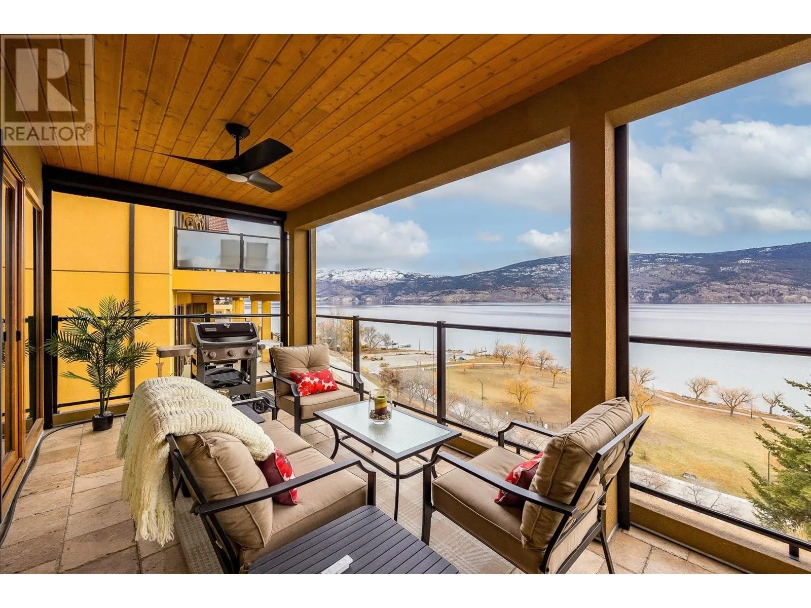 14419 Downton Avenue Unit# 206