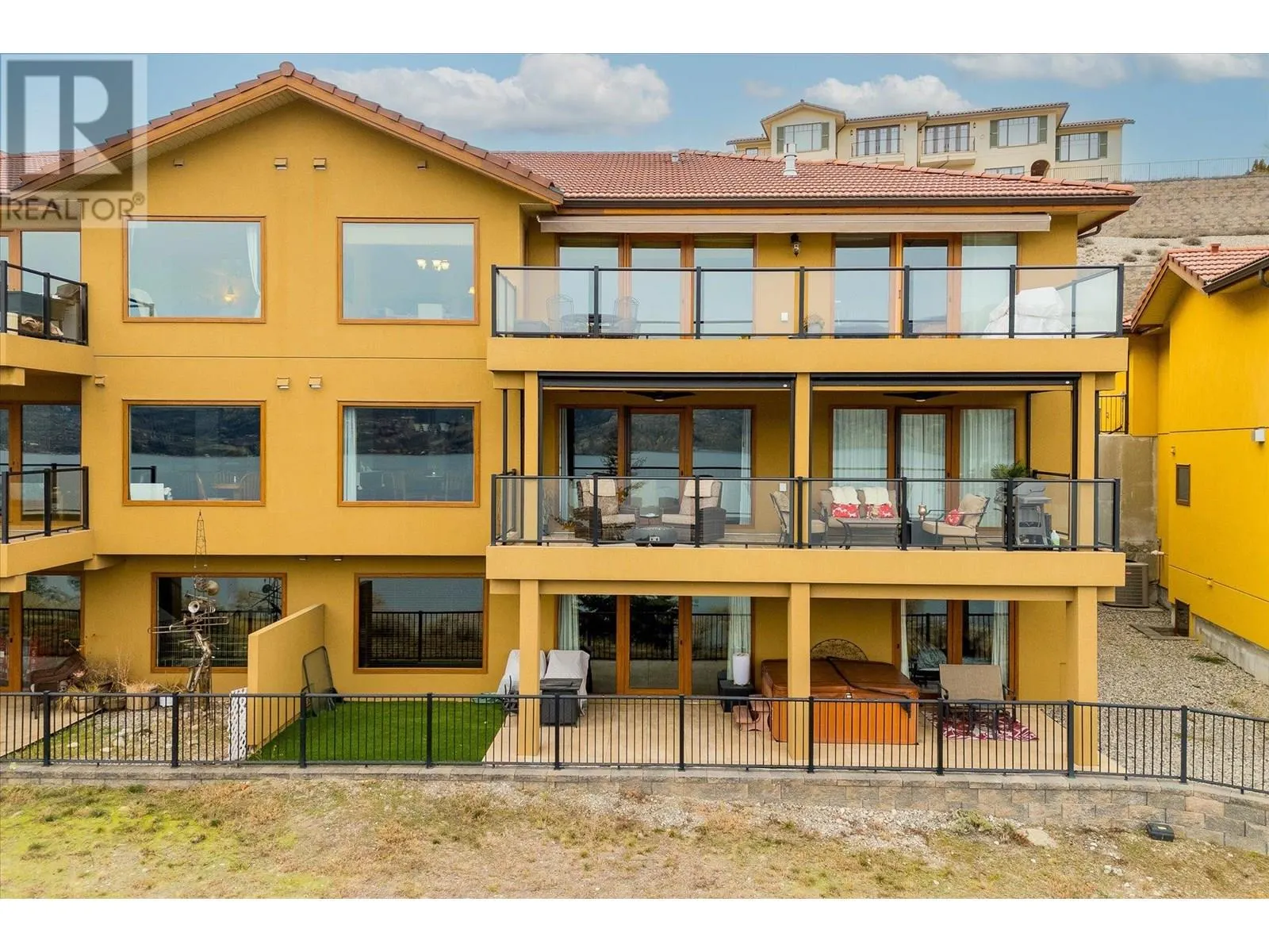 14419 Downton Avenue Unit# 206