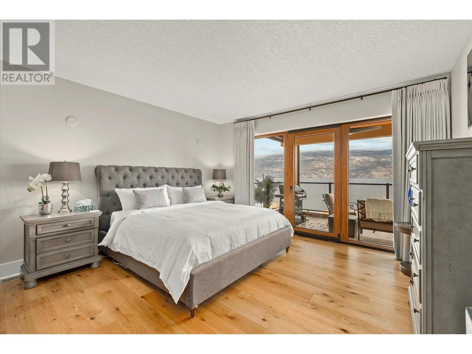 14419 Downton Avenue Unit# 206