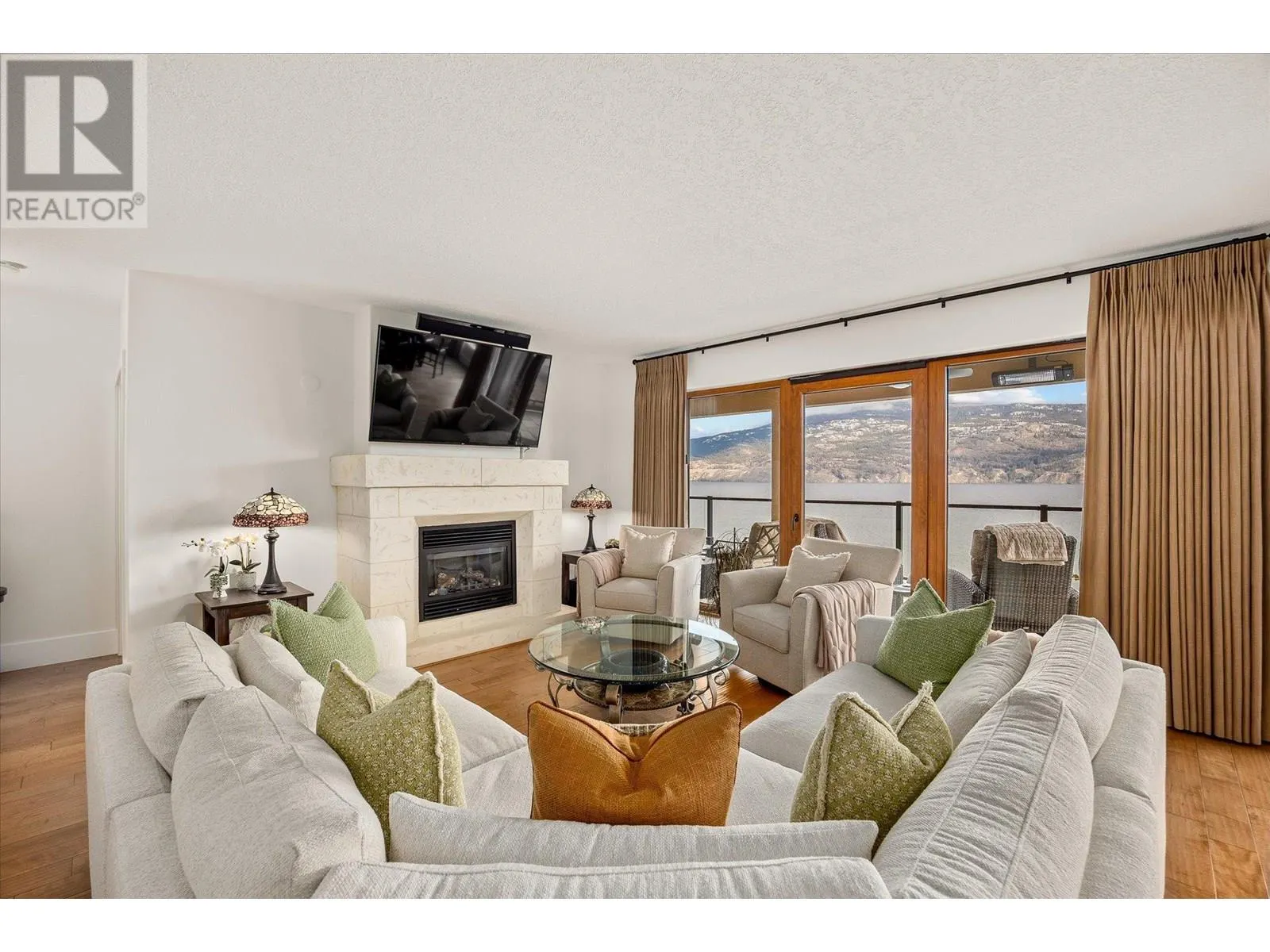 14419 Downton Avenue Unit# 206