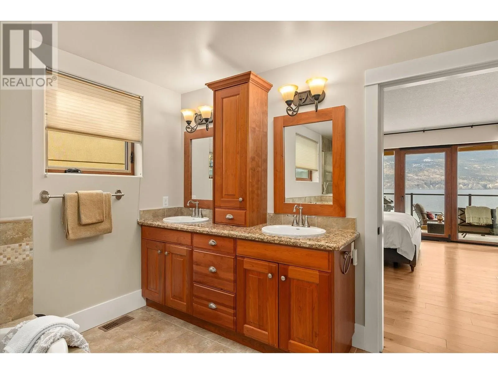 14419 Downton Avenue Unit# 206