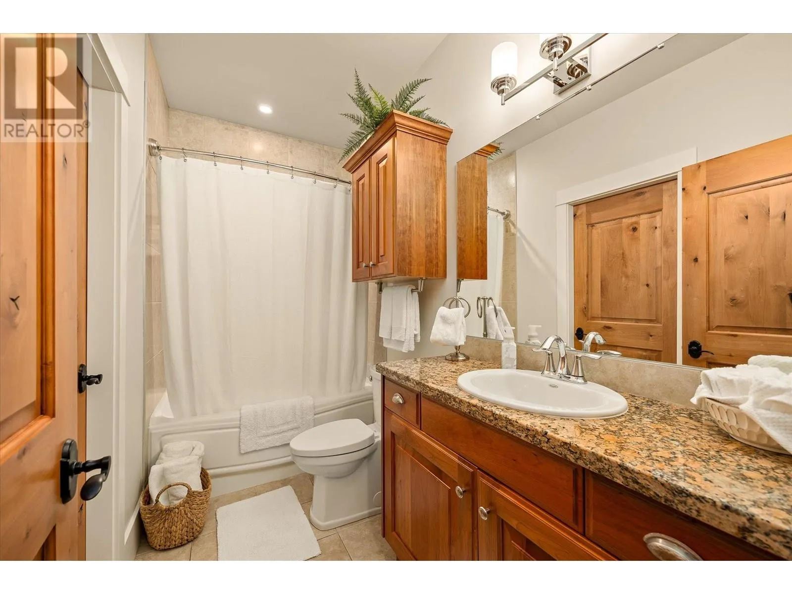 14419 Downton Avenue Unit# 206