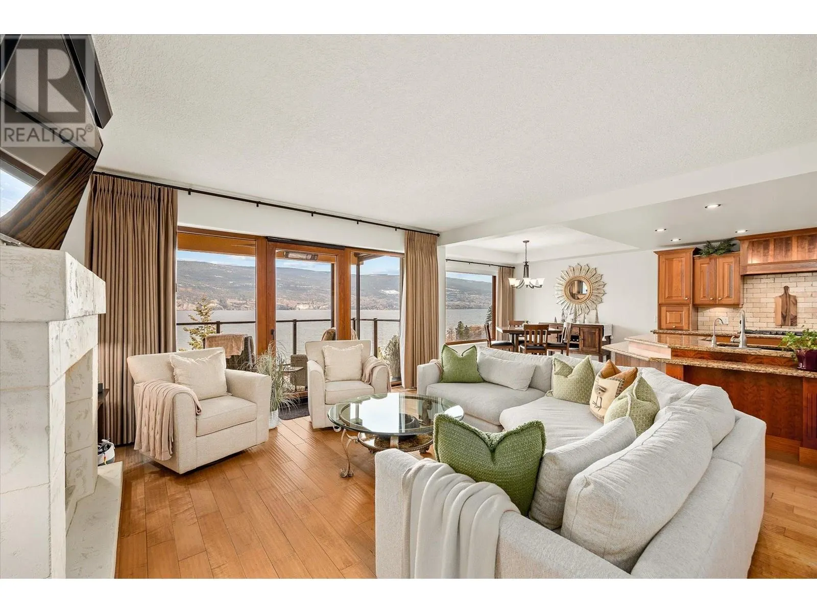 14419 Downton Avenue Unit# 206