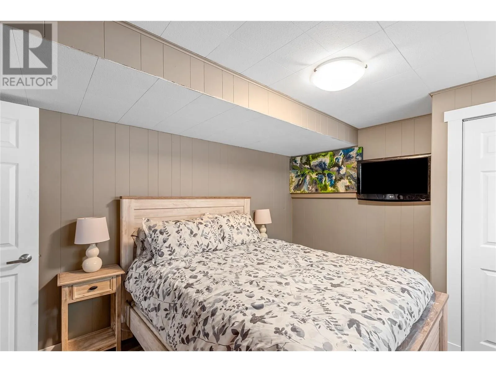 6149 Bella Vista Road
