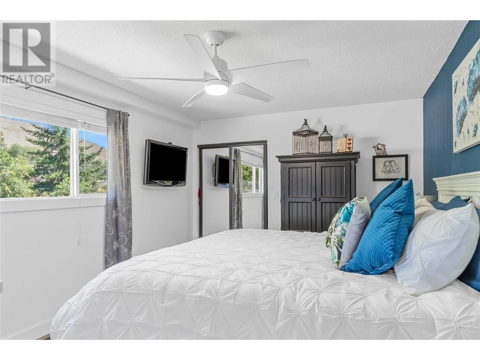 6149 Bella Vista Road