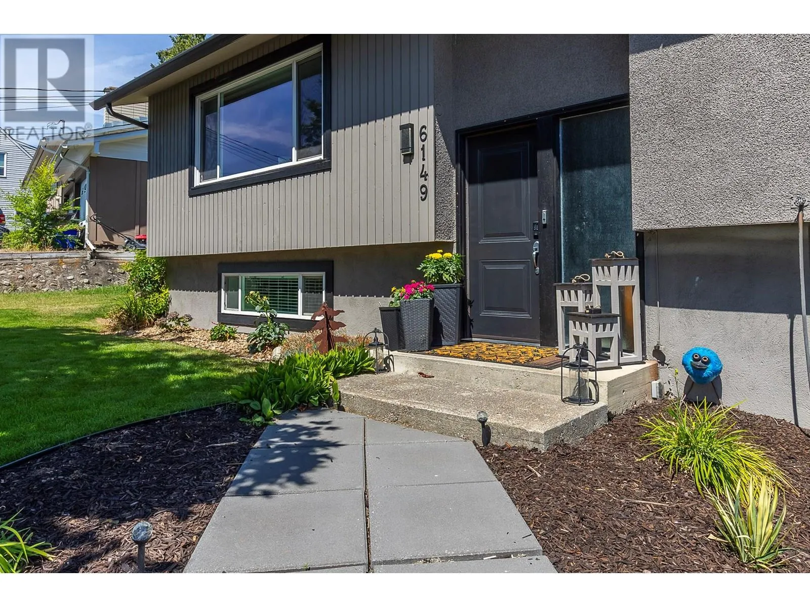 6149 Bella Vista Road
