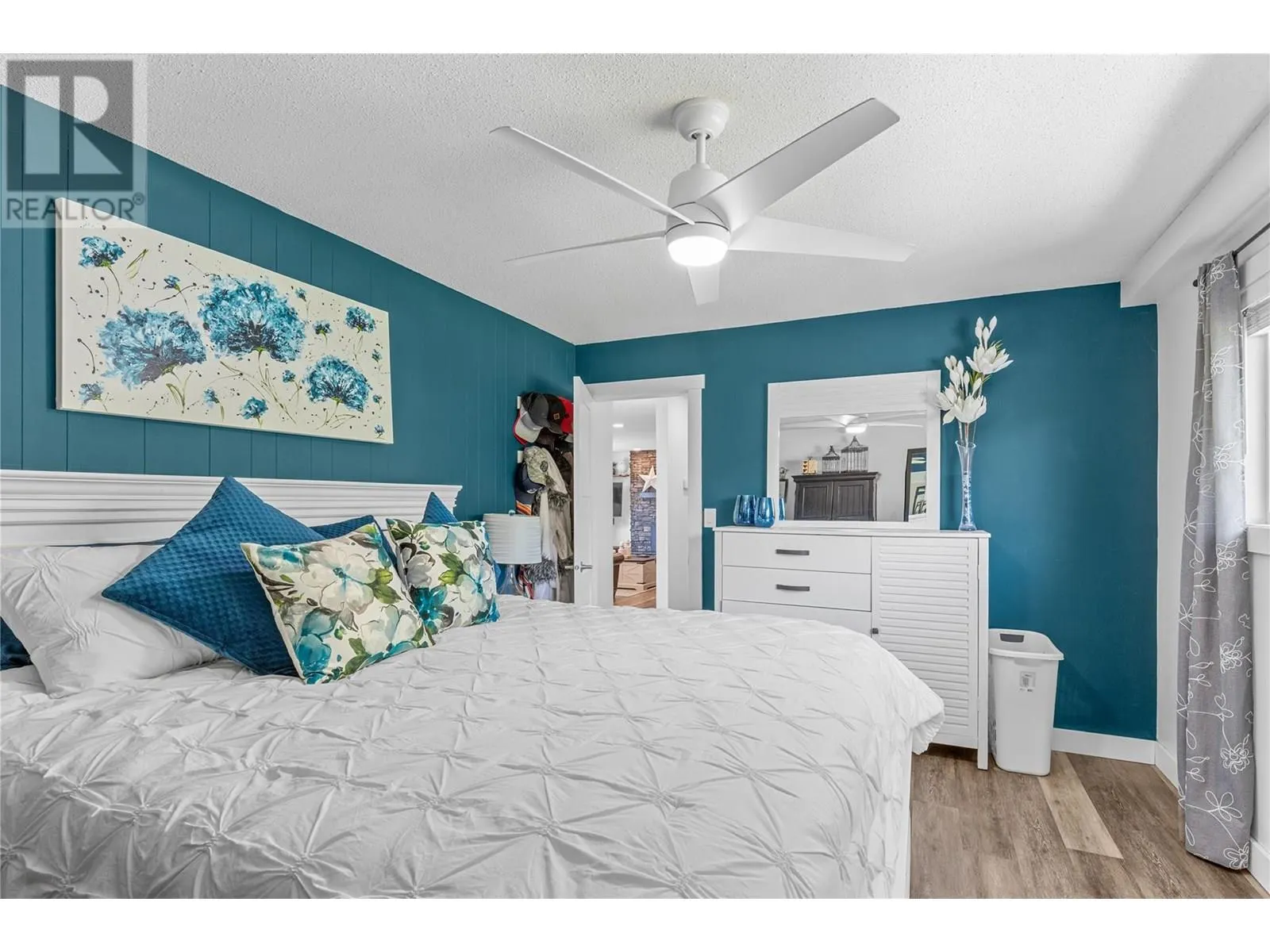6149 Bella Vista Road