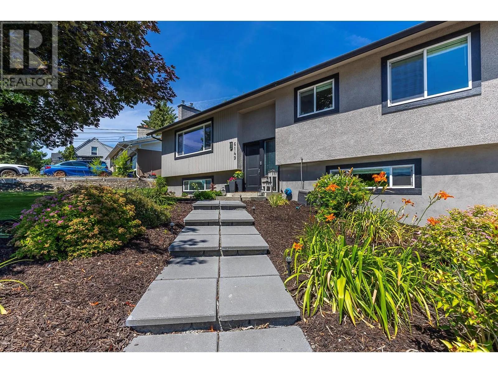 6149 Bella Vista Road